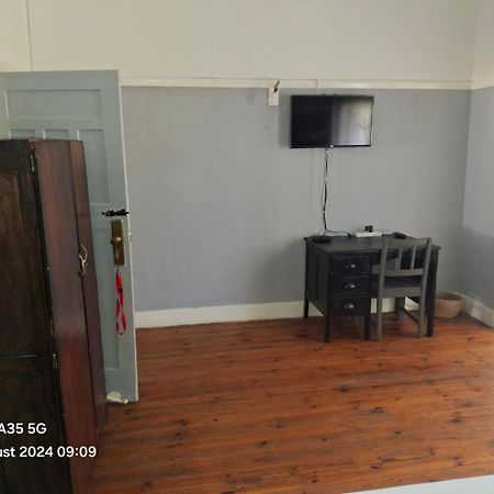 Choice Backpackers Lodge Bulawayo Esterno foto
