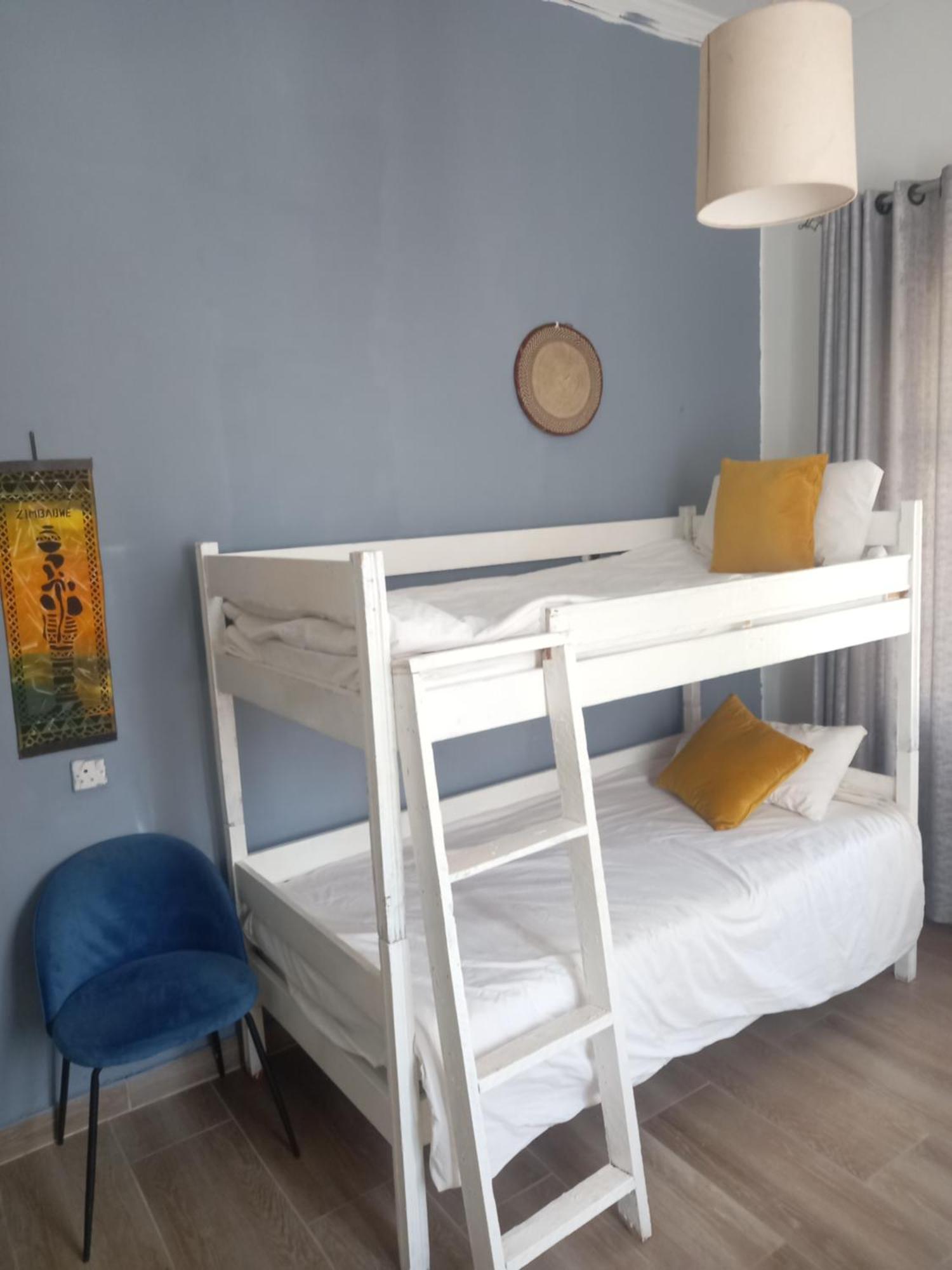 Choice Backpackers Lodge Bulawayo Esterno foto