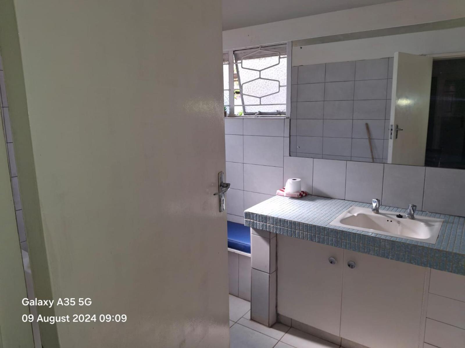 Choice Backpackers Lodge Bulawayo Esterno foto